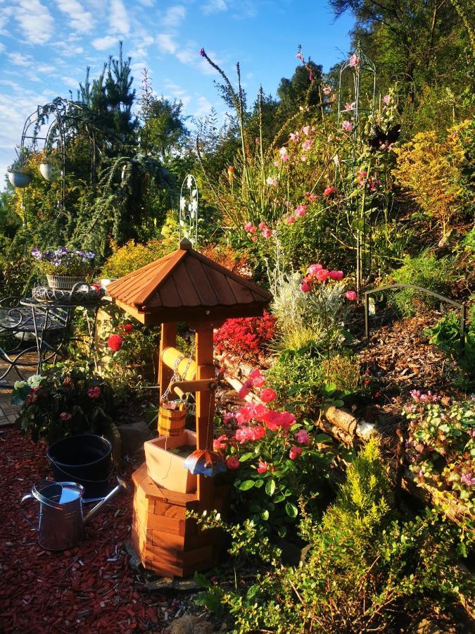 Ferienhaus Mit Riesen Garten, Drei Terrassen, Toller Aussicht Am Waldrand, Auch Als Monteur-Wohnung Hemer المظهر الخارجي الصورة