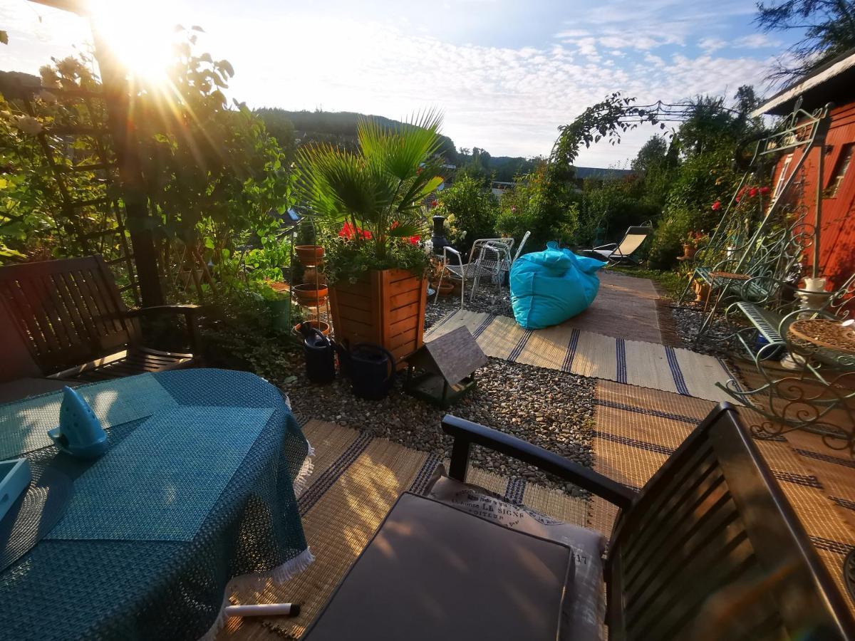 Ferienhaus Mit Riesen Garten, Drei Terrassen, Toller Aussicht Am Waldrand, Auch Als Monteur-Wohnung Hemer المظهر الخارجي الصورة
